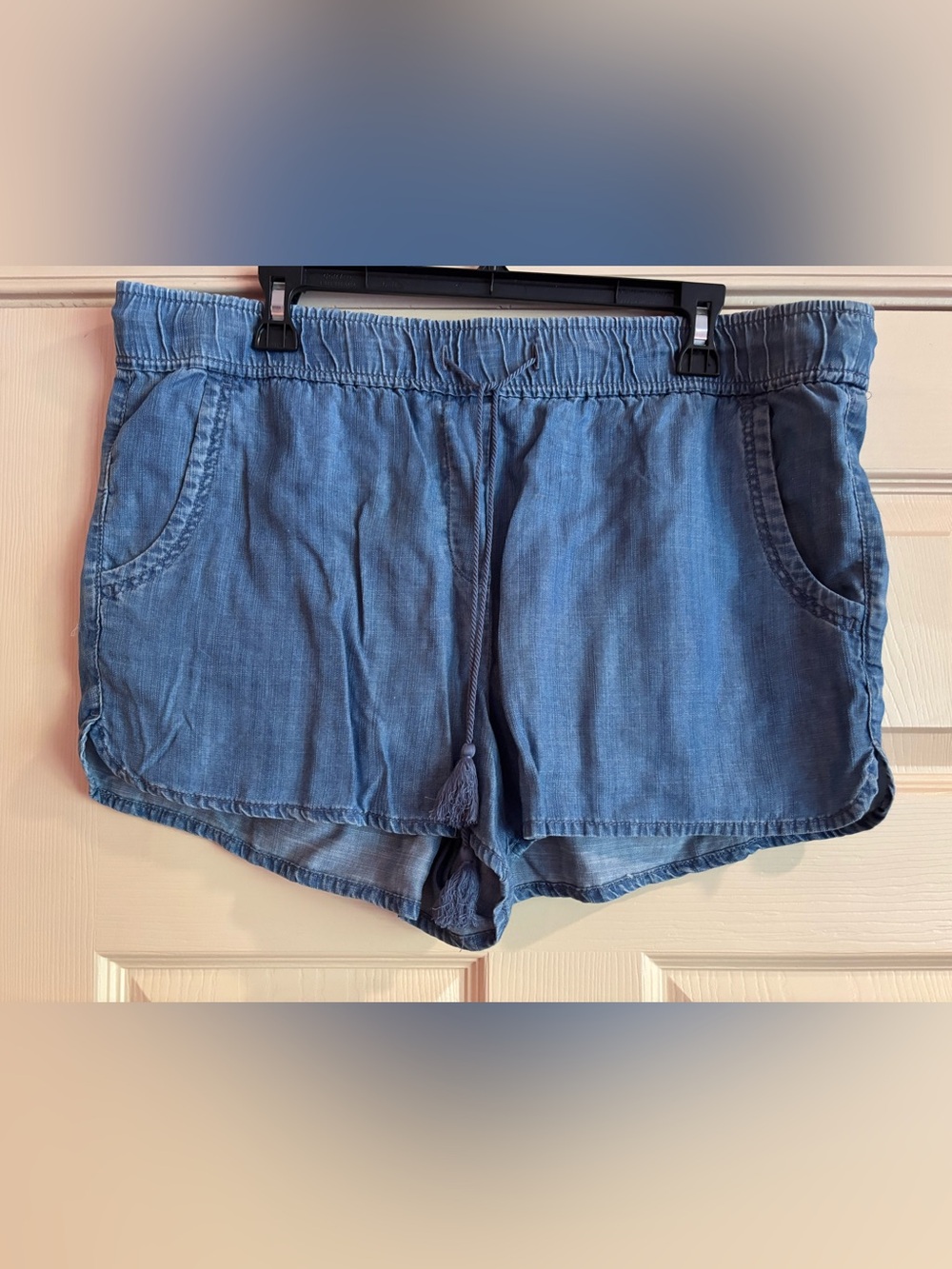 Loft Blue Chambray Women's Drawstring Shorts 3” Inseam